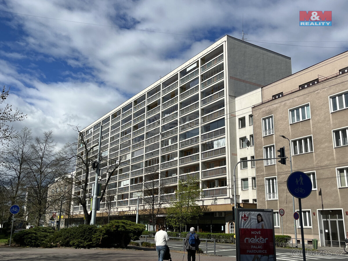 Pronájem bytu 1+kk, 37 m², Pardubice, ul. Palackého třída