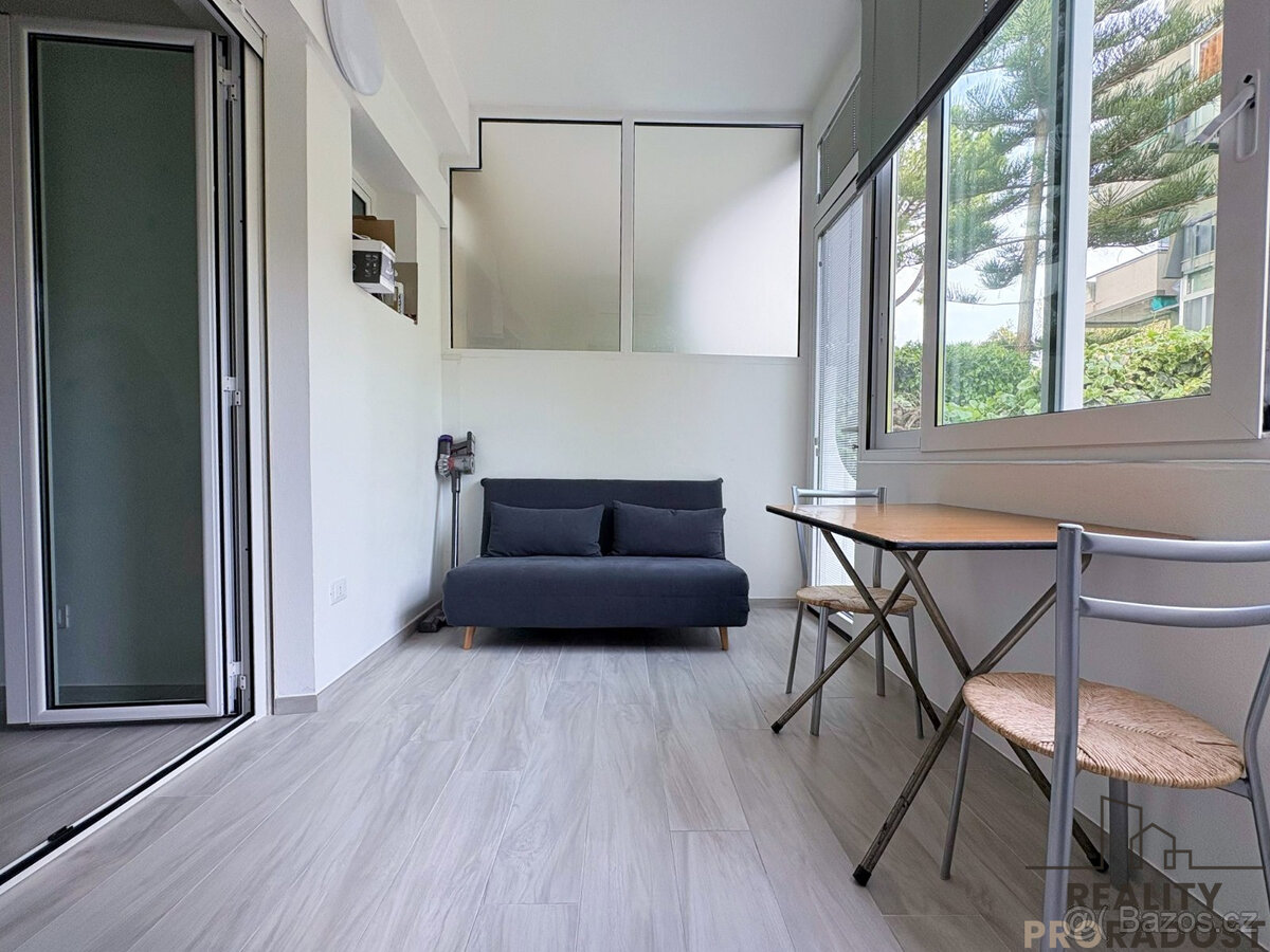 Prodej bytu 1+kk 36 m² Silvi, Itálie