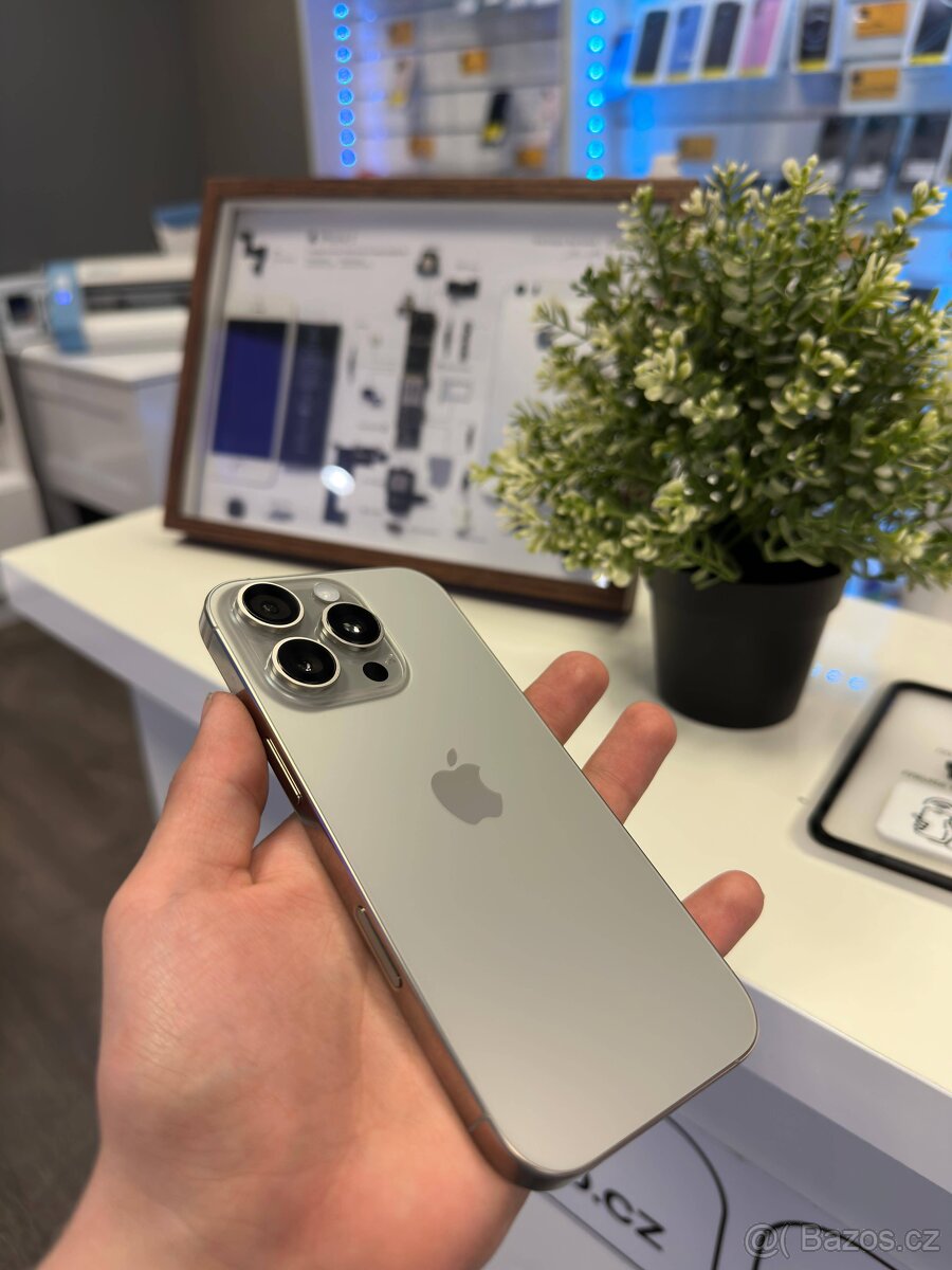 iPhone 16 Pro 256GB Přírodní titan Záruka