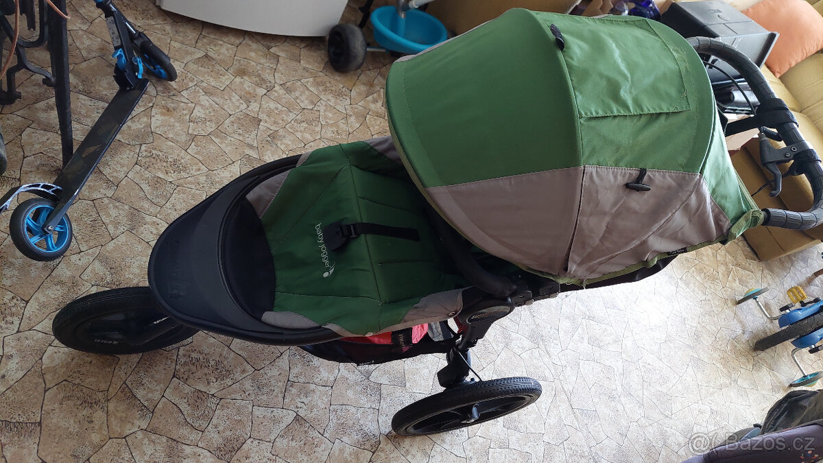 Sportovní kočárek Babyjogger Summit X3