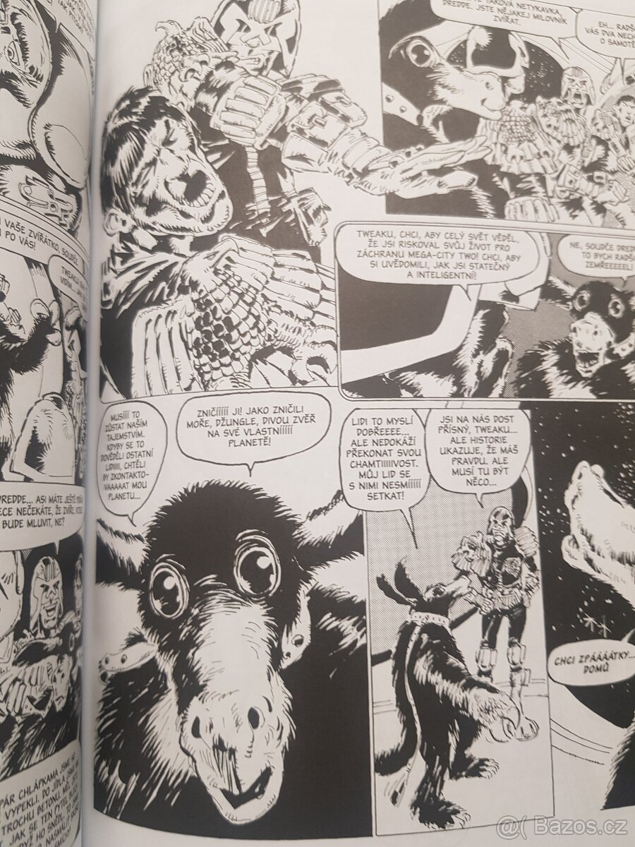 SOUDCE DREDD-PROKLETA ZEME