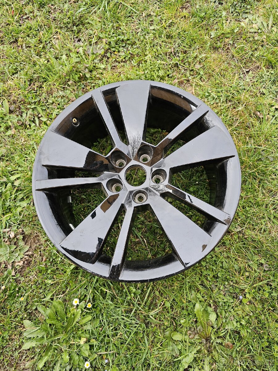 Alu Disk Zenith Black R18 originál Škoda