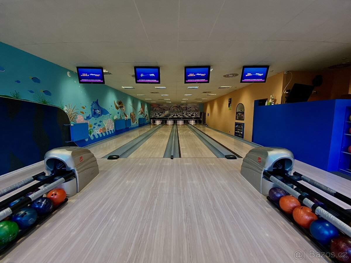 Bowlingové dráhy se stavěči VIA