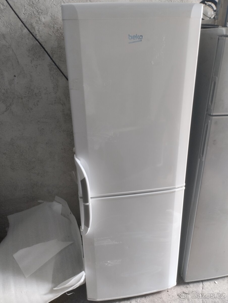 Lednička Beko