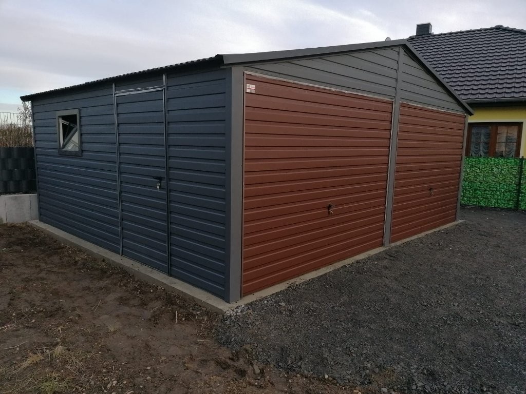 Plechová garáž 6x5 se sedlovou střechou