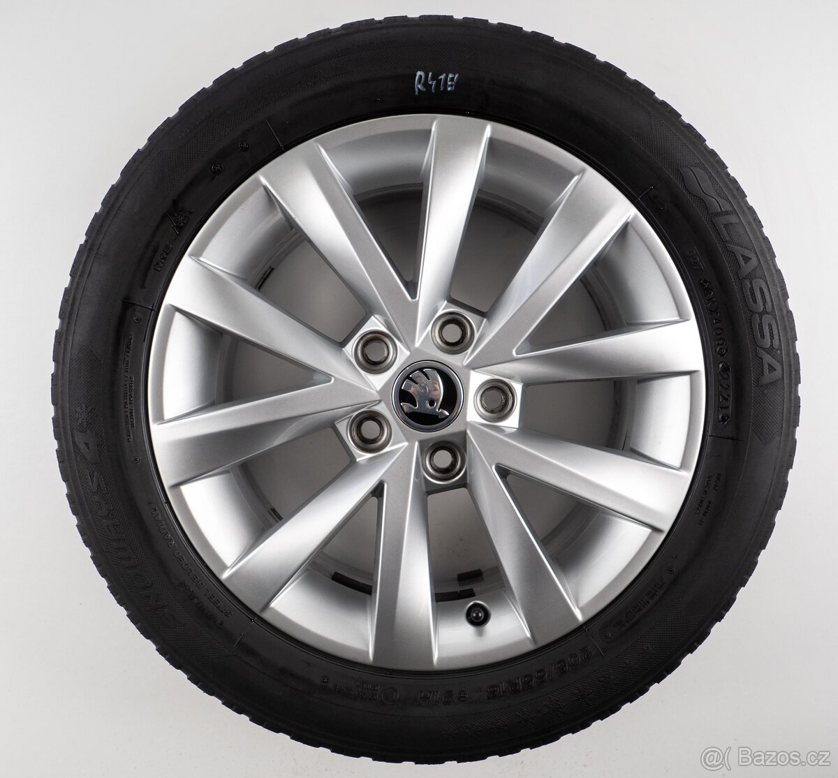 Škoda Octavia - Originání 16" alu kola - Zimní pneu