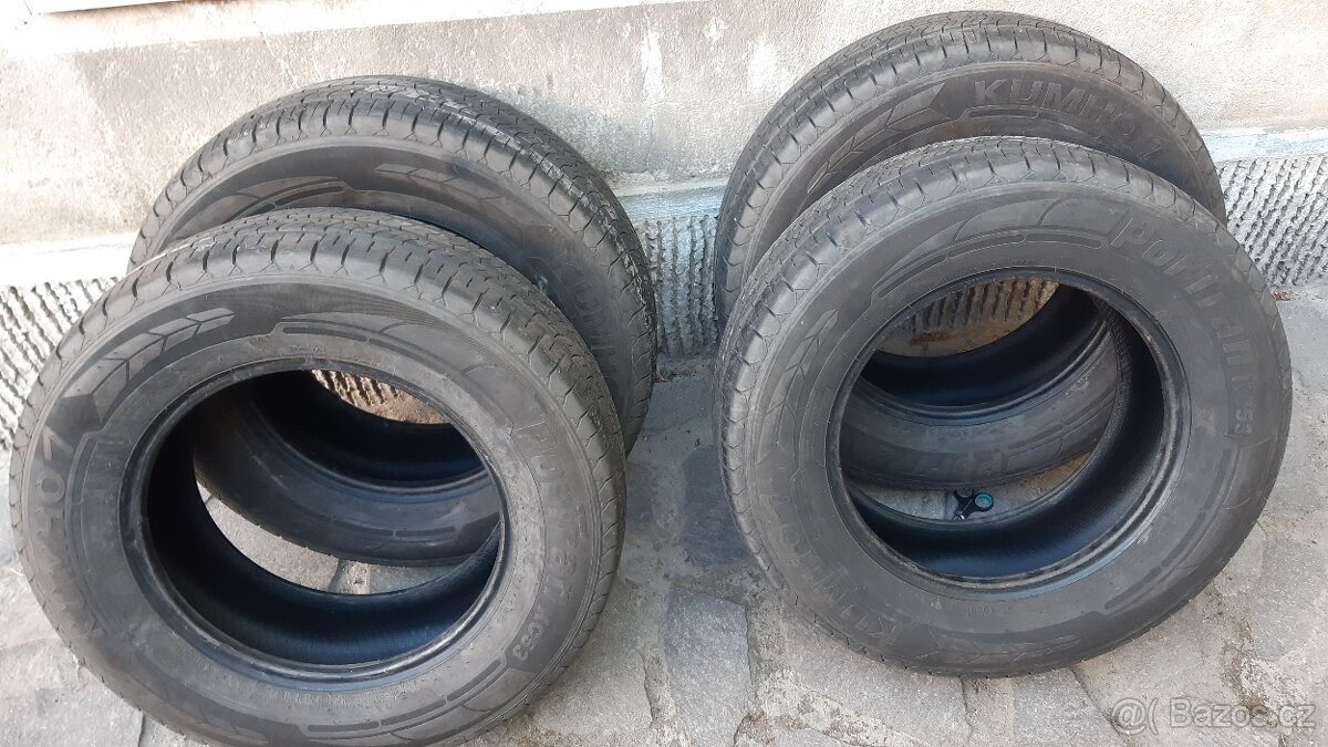235/65 R16 C 115/113 R Letní
