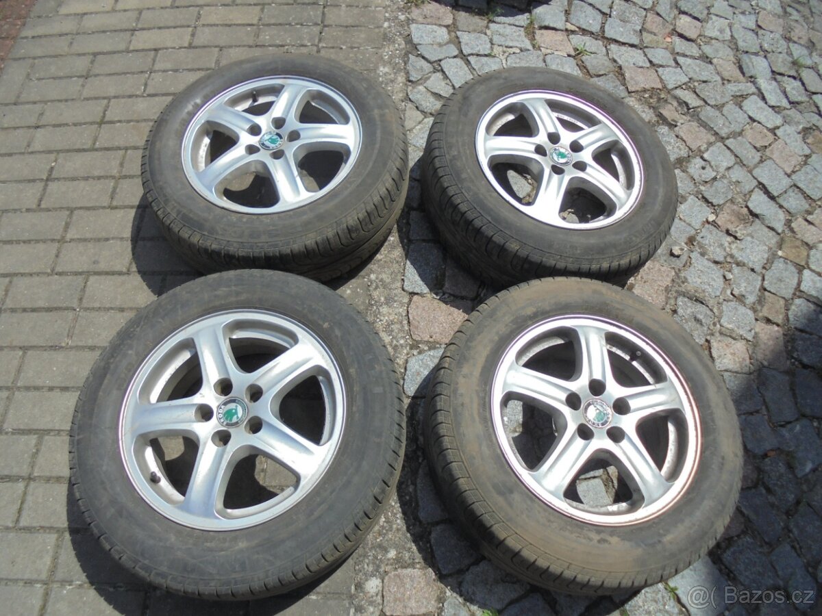 15" letní sada elektrony Octavia 1.