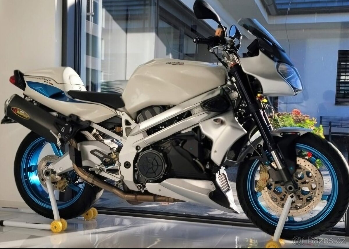Aprilia Falco 1000