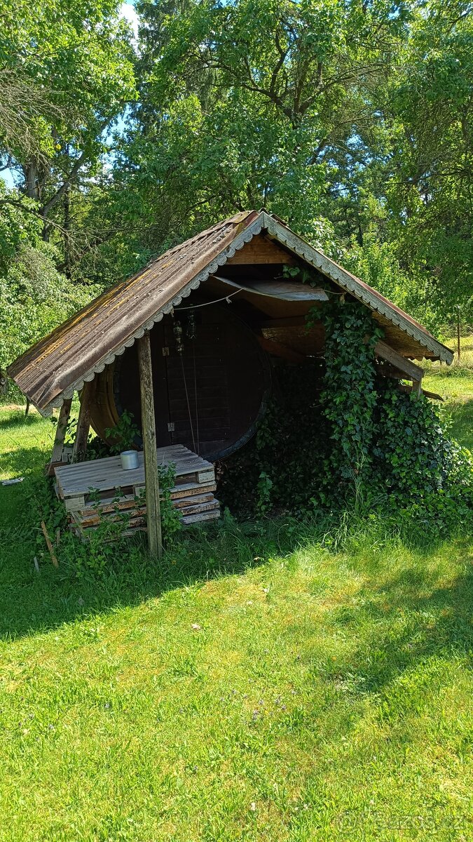 Chatka pivovarský sud