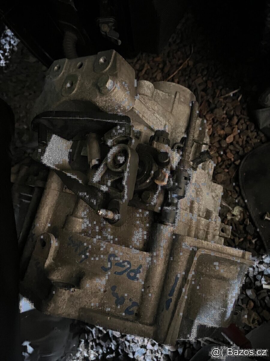 Převodovka 2.0tdi PGS 4x4 najeto 100 tis Komplet i uh