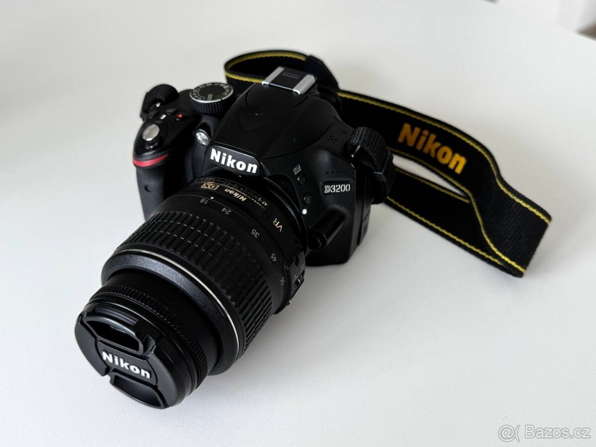 Nikon D3200 + objektiv Nikon 18-55