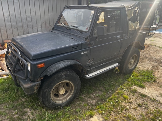 Suzuki Samurai sj410 bez TP