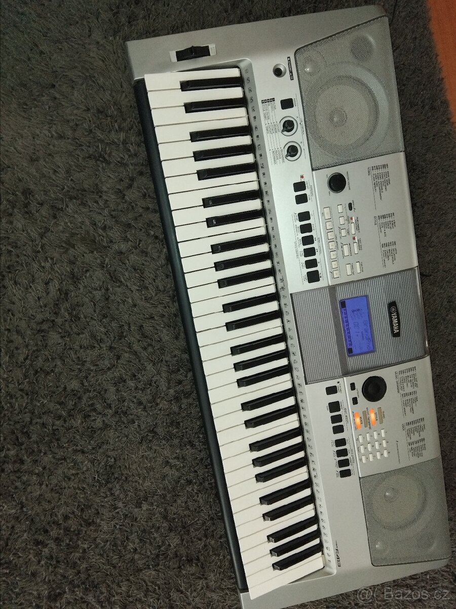 Yamaha psr e413 plně funkční