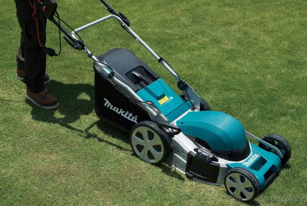 MAKITA ELM4621 - Elektrická sekacka