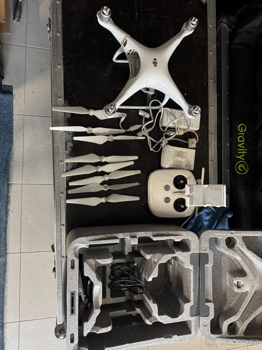 DJI - Phantom 4 na náhradní díly
