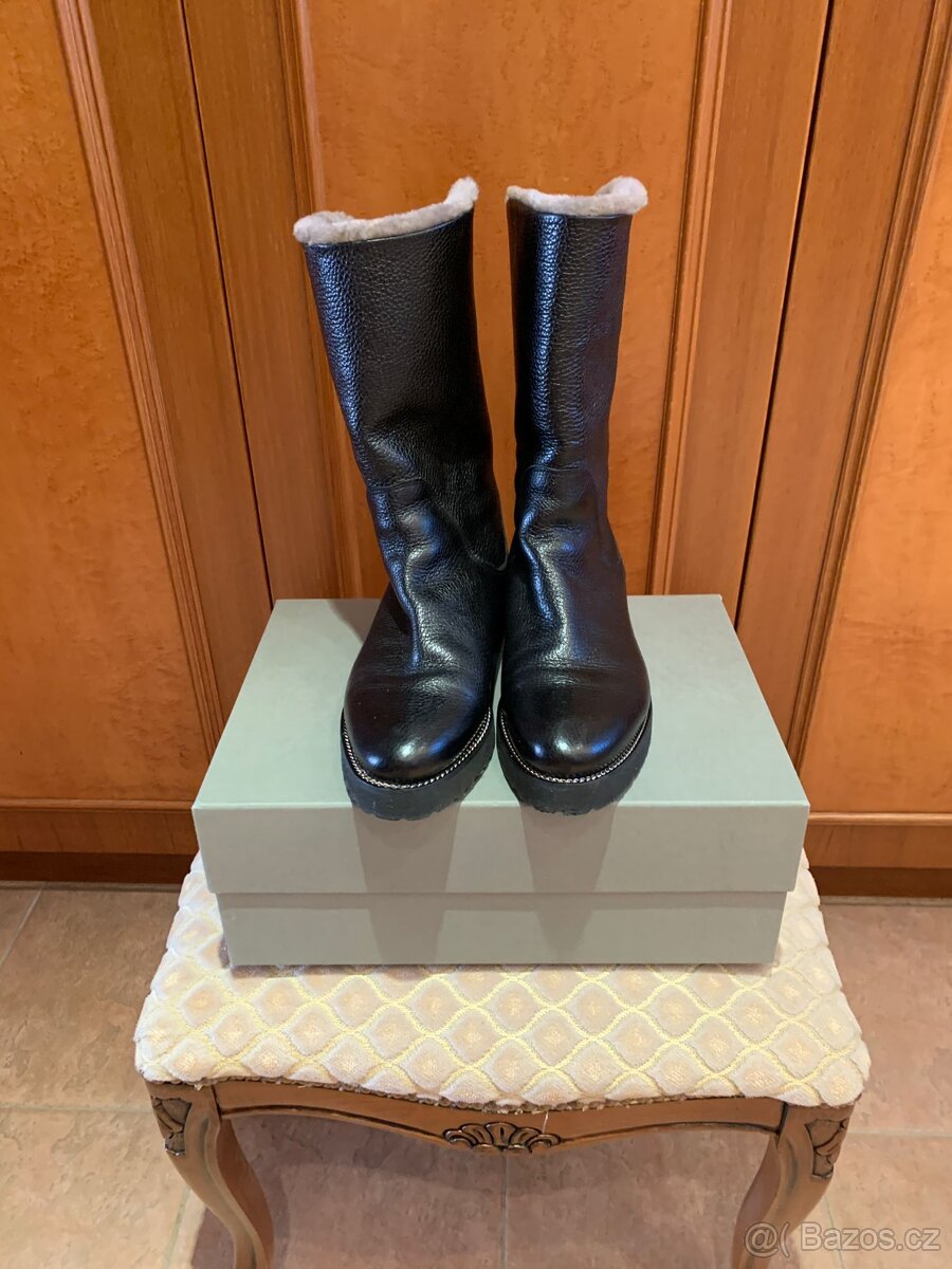 Nové luxusní zimní dámské kožené italské kozačky