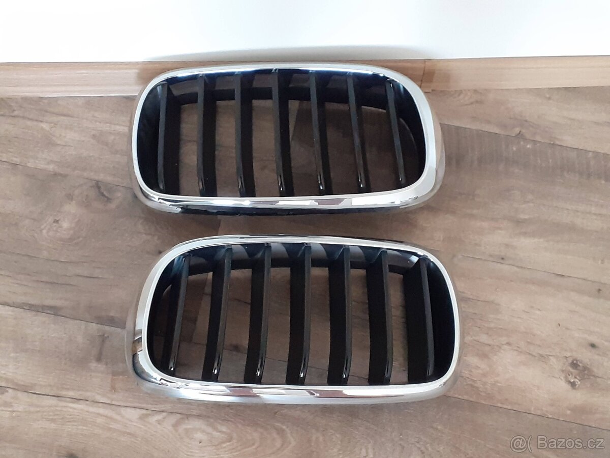Mřížky ledvinky chladiče BMW X5 F15 kód 7316076 Elegance
