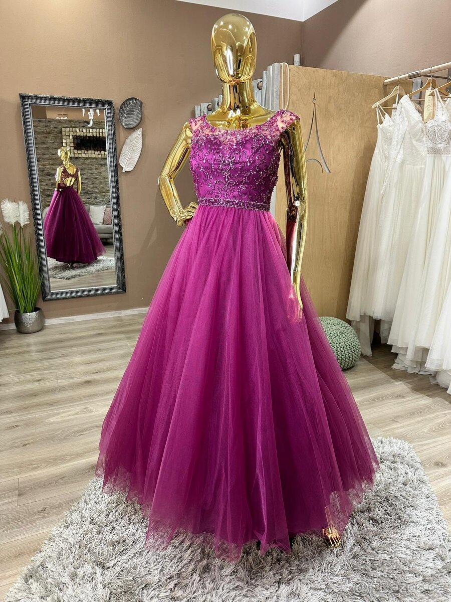 Maturitní šaty vel. S