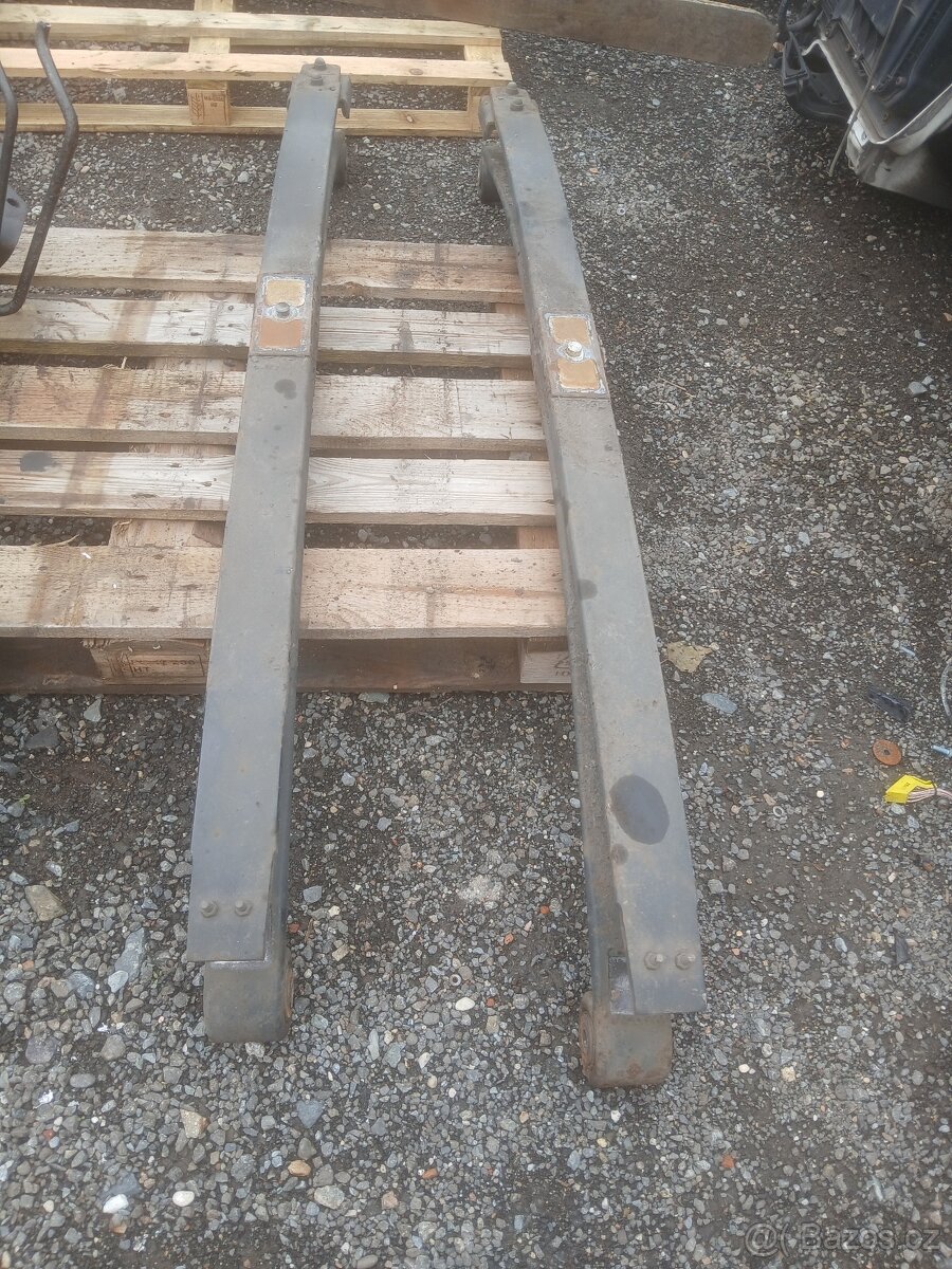 Man tgl péra zadní 2list