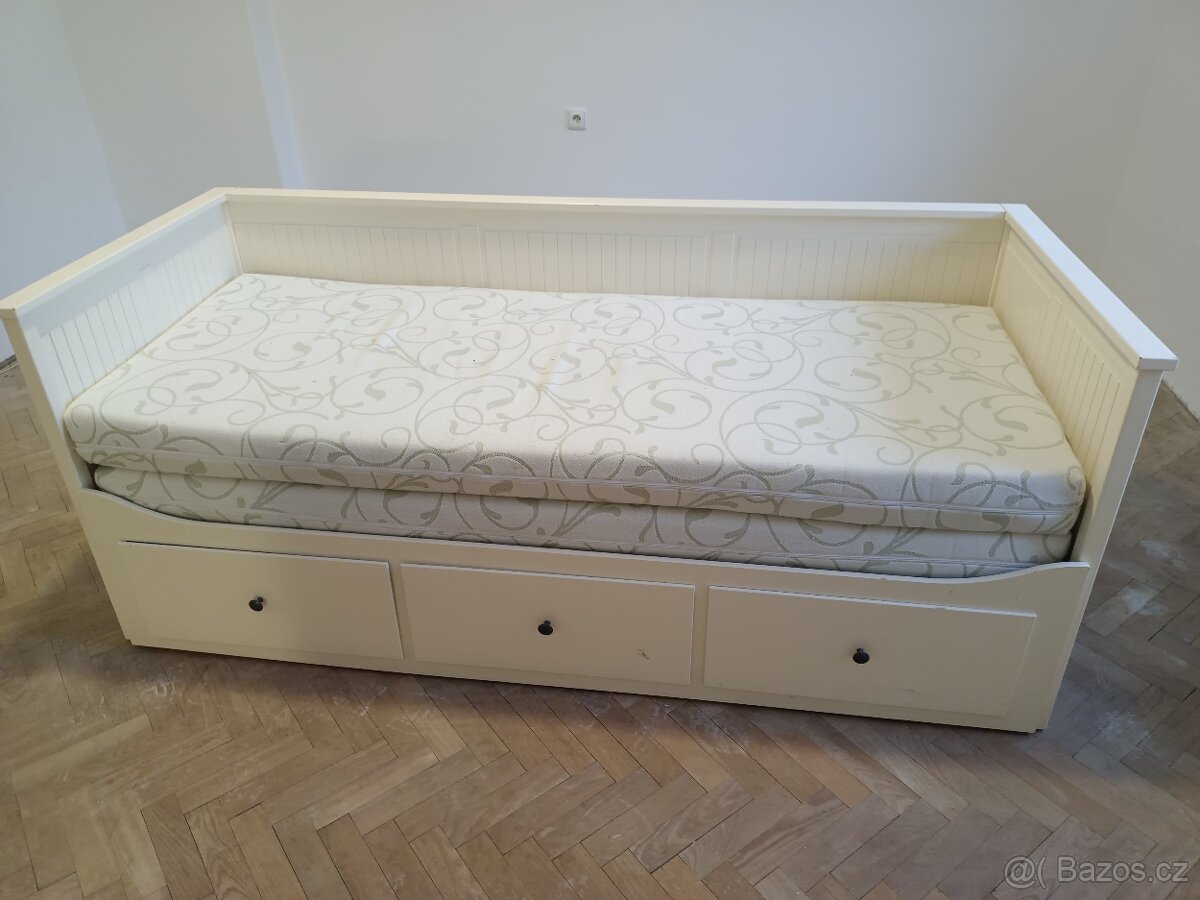 Rozkládací postel IKEA Hemnes