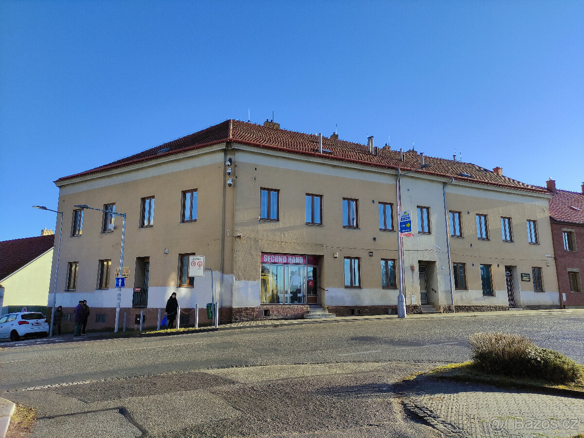 PRODEJ BD - 4 byty a 2 prodejny Moravské Budějovice