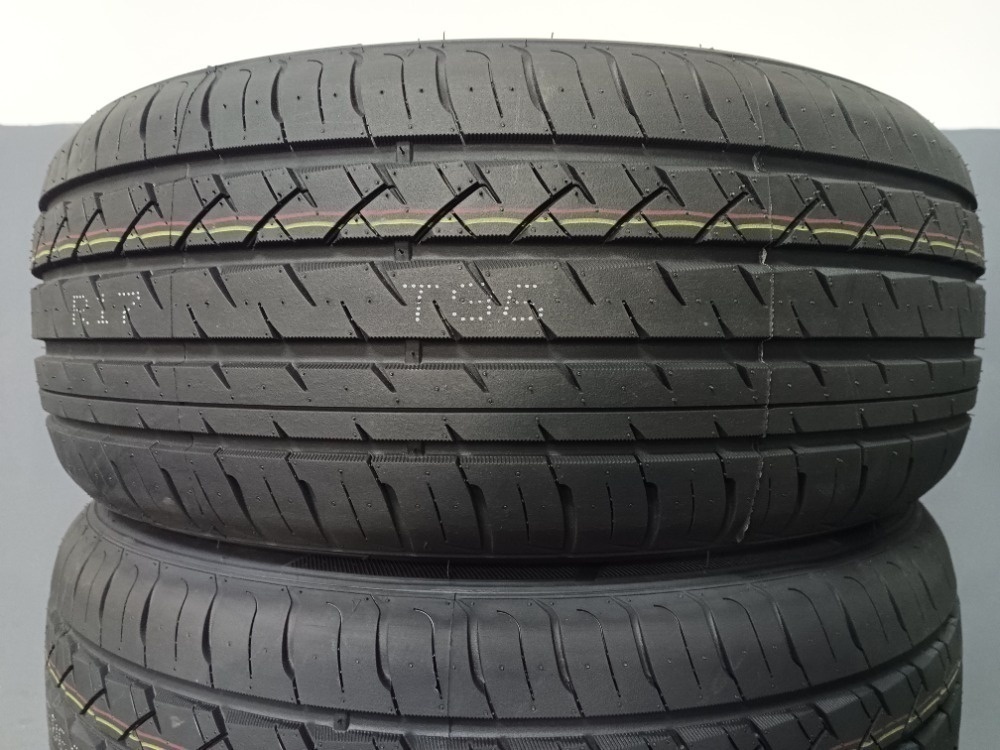 215/55 R17 SONIX (0124)