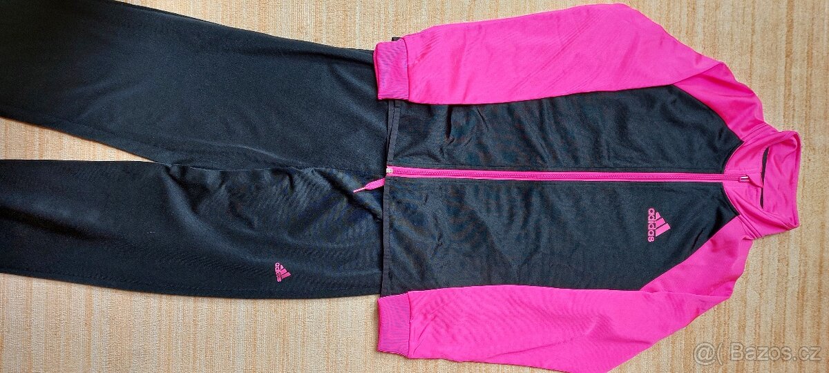 Sportovní souprava Adidas