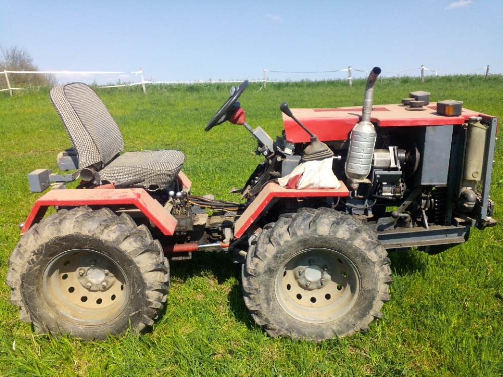 Malotraktor 4x4
