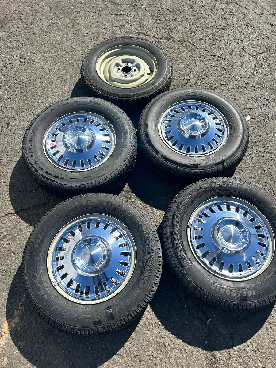 Triumph: originál 5x plechové disky + original poklice