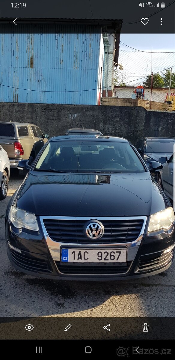 Volkswagen Passat pro Uber Bolt
