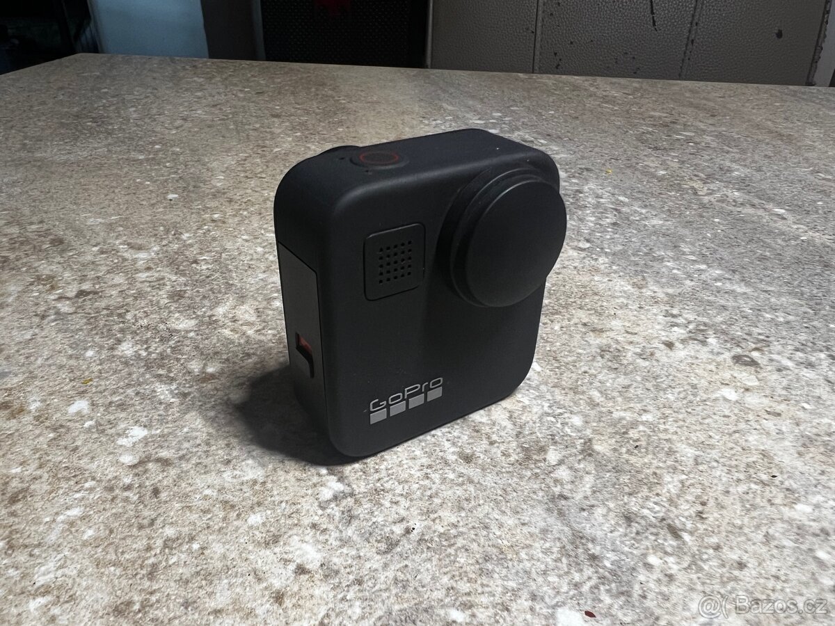 Go Pro MAX + příslušenství