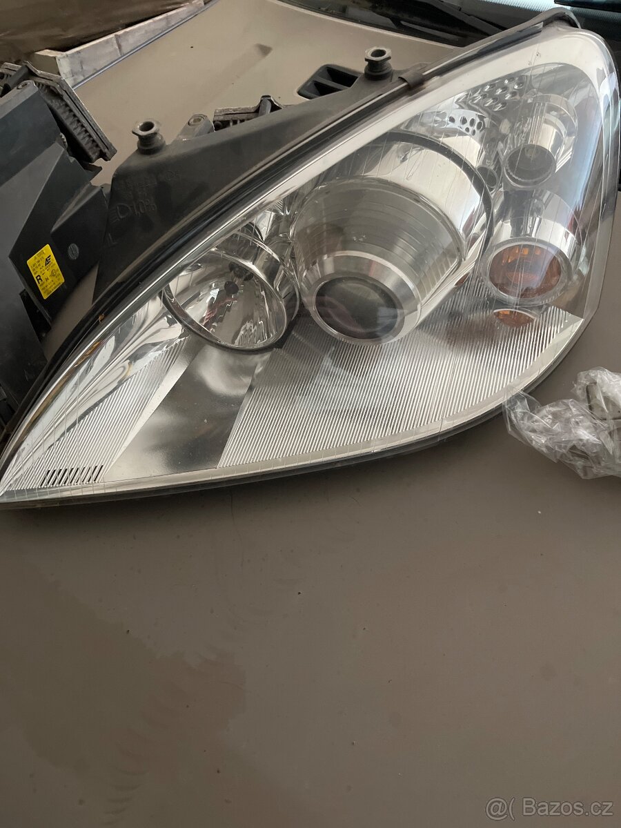 Galaxy xenon