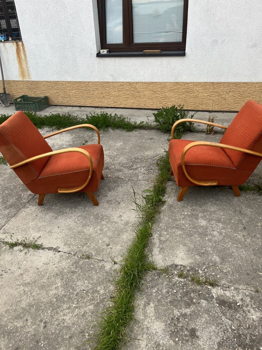 Stará párová Křesla, Český nábytek
