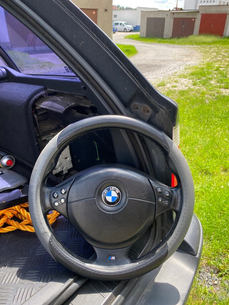 BMW E39 volant