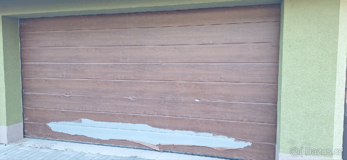 Garážová vrata Hörmann 420x215 cm