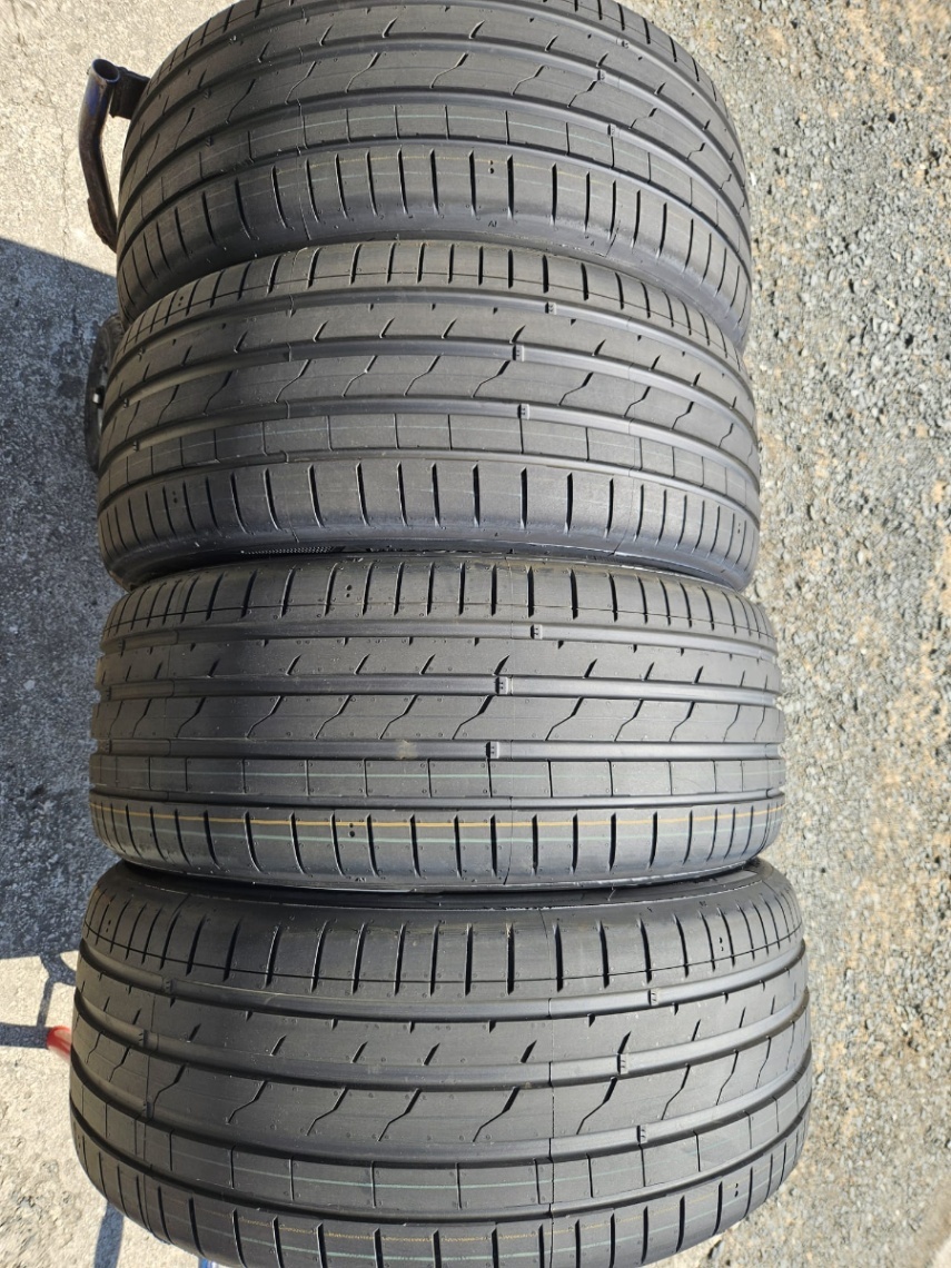 nové 245/45R19 (102Y) Hankook Ventus S1 evo3 4ks