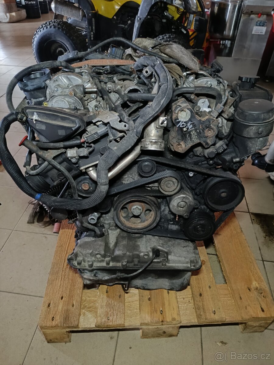 Motor MB OM642 350CDI z W164 - kompletní