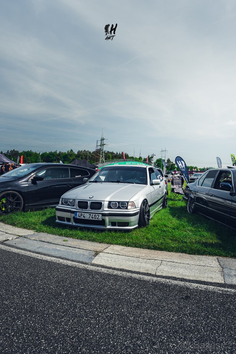 BMW E36 Compact - street drift