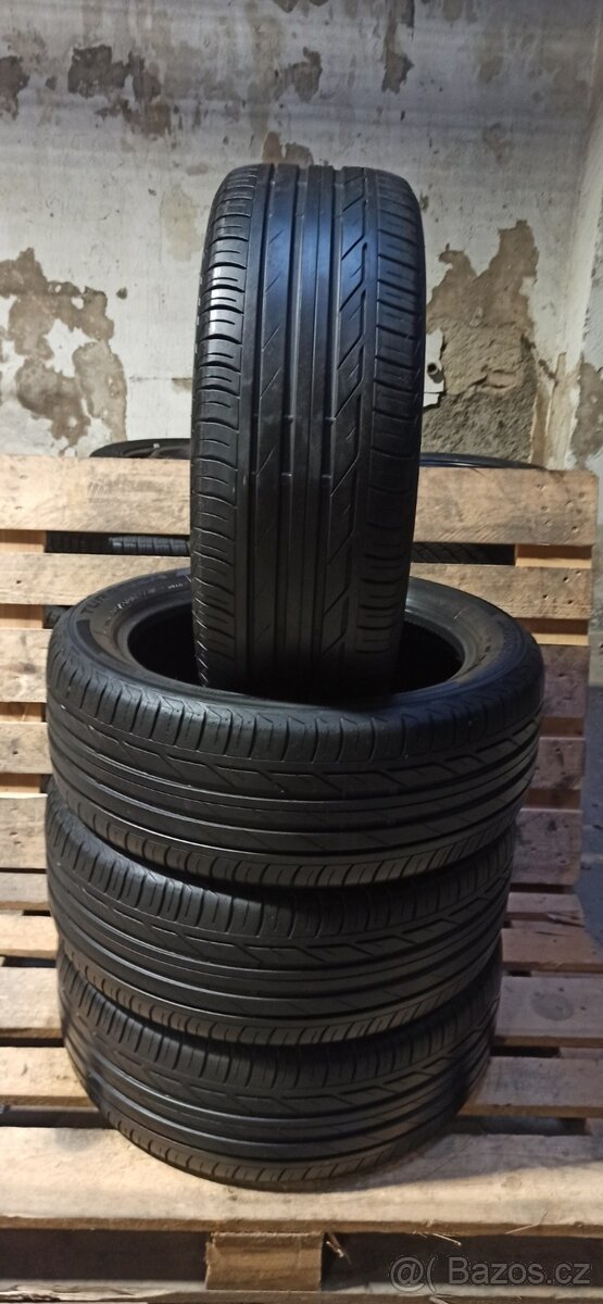 Bridgestone 225/50 R18 99W