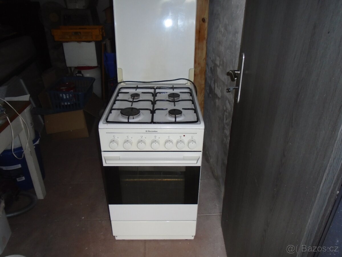 kombinovaný sporák ELECTROLUX