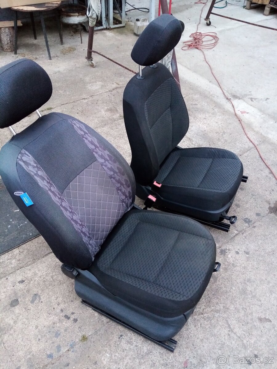 Sedačky Fabia 2 Romster