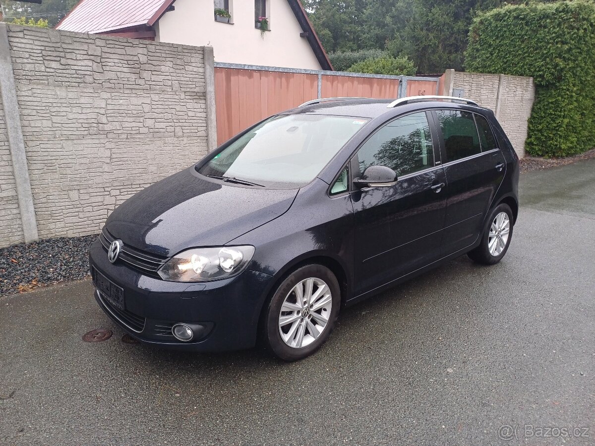 1.majitel..Volkswagen Golf Plus kamera