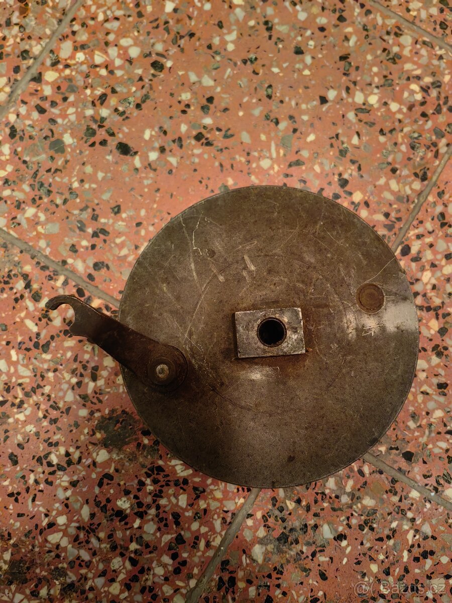 Jawa perak štít 150 mm