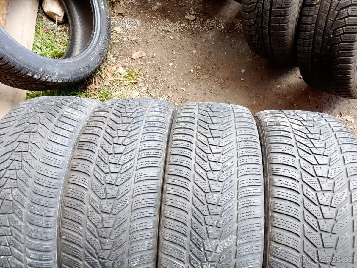 255/45/20 105v Hankook - zimní pneu 4ks