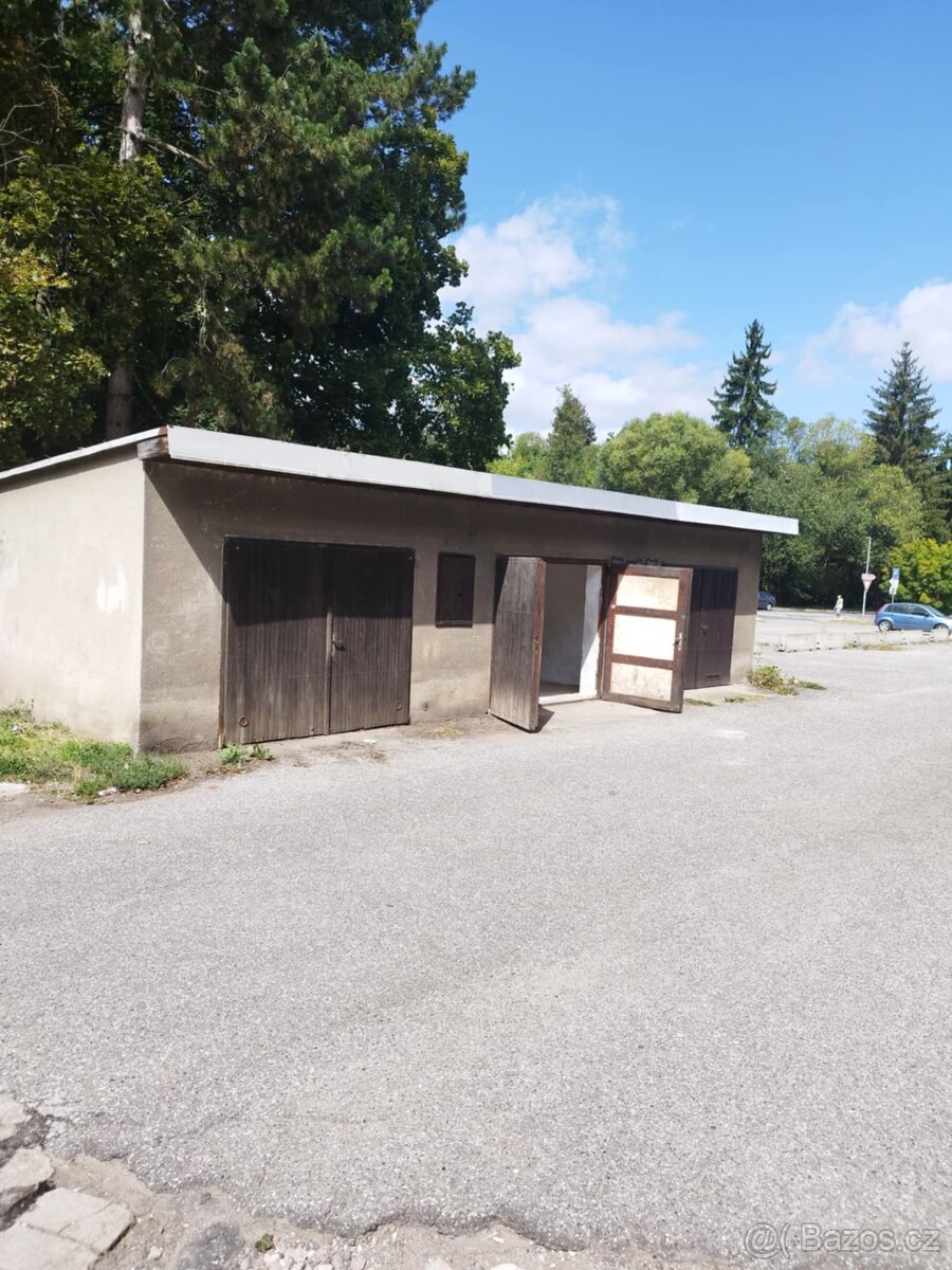 Prodej garáže