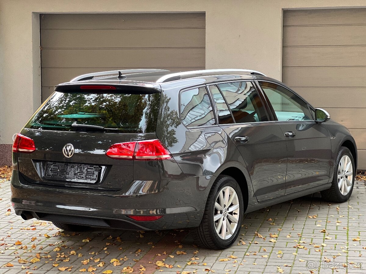 VW GOLF 7 1.2TSI DSG 81KW -EDICE-LOUNGE- 2.MAJITEL-NOVÁ-STK