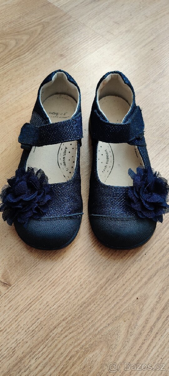 Prodam dívčí Pepided sandály vel. 30