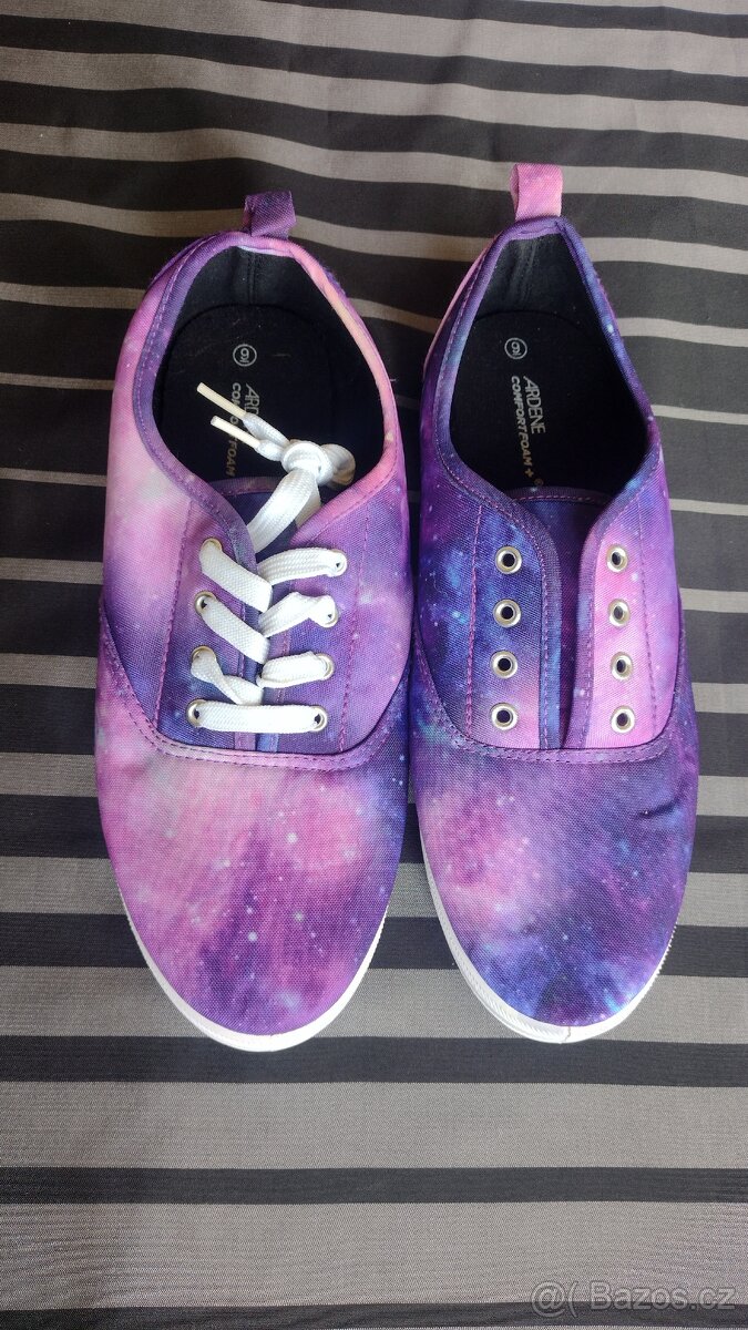nové plátěné tenisky ARDENE vesmír v.9/40