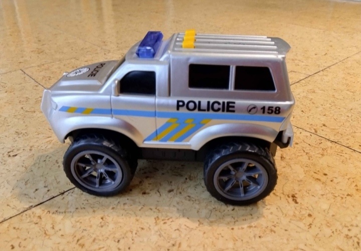 Záchranářské policejní auto